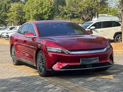 BYD Han 2021, 85000 км, за 83800 CNY