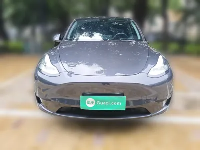 Tesla Model Y 2024, 20500 км, за 193803.31 CNY