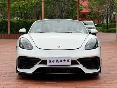 Porsche 718 2017, 80000 км, за 208000 CNY