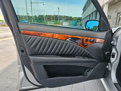 Mercedes-Benz E-Class 2003, 120000 км, за 8500000 KRW - фото 7