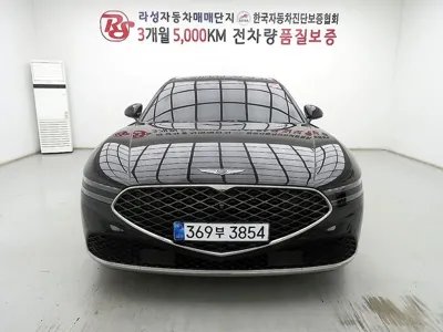 Genesis G90 2022, 107908 км, за 46780000 KRW