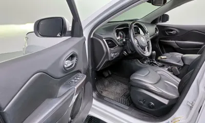 Jeep Cherokee 2019, 62807 км, за 17500000 KRW - фото 10