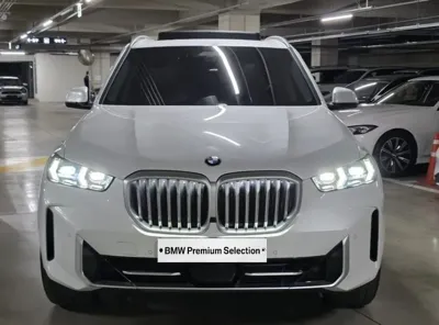 BMW X5 2025, 4039 км, за 99000000 KRW