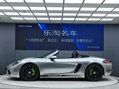 Porsche 718 2018, 49000 км, за 265000 CNY