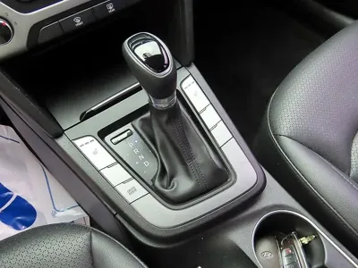 Hyundai Avante 2018, 102061 км, за 9000000 KRW - фото 9