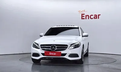 Mercedes-Benz C-Class 2018, 80035 км, за 15500000 KRW