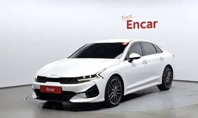 Kia K5 · 2023 год