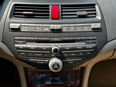 Honda Accord 2012, 177000 км, за 27700 CNY - фото 16