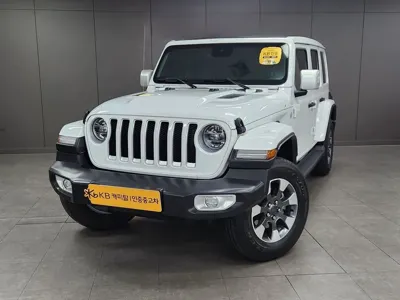 Jeep Wrangler · 2022 год