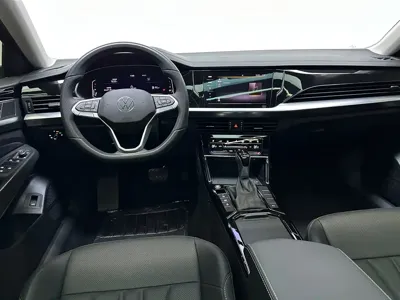 Volkswagen Passat 2025, 14000 км, за 125000 CNY - фото 6