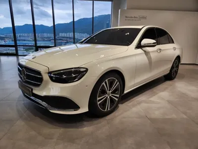 Mercedes-Benz E-Class · 2021 год