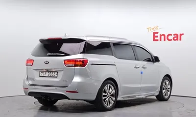 Kia Canival 2016, 75771 км, за 11800000 KRW