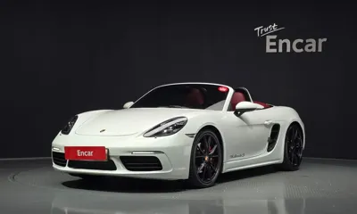 Porsche 718 · 2017 год