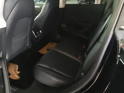 Tesla Model Y 2023, 38100 км, за 176000 CNY - фото 11