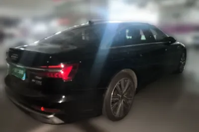 Audi A6L 2024, 44600 км, за 327580.54 CNY - фото 6