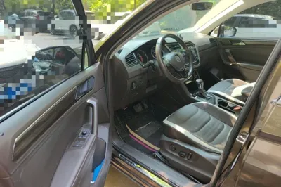 Volkswagen Tiguan L 2017, 105100 км, за 60264 CNY - фото 16