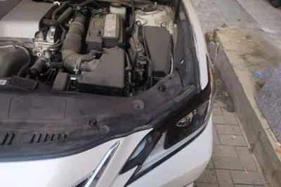 Lexus ES 2018, 94000 км, за 119032.44 CNY - фото 22