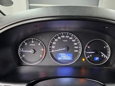 Hyundai Starex 2019, 257000 км, за 7900000 KRW - фото 12