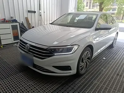 Volkswagen Sagitar · 2022 год