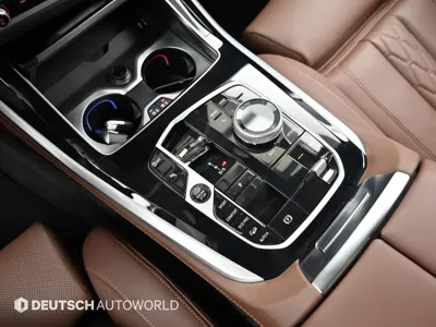 BMW X5 2025, 4995 км, за 129900000 KRW - фото 9