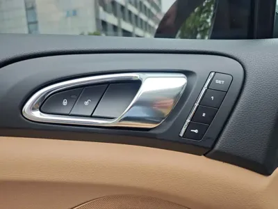 Porsche Cayenne 2015, 81000 км, за 178800 CNY - фото 19
