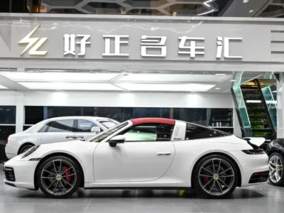Porsche 911 2023, 11000 км, за 1338000 CNY - фото 8
