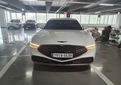 Genesis G90 · 2023 год