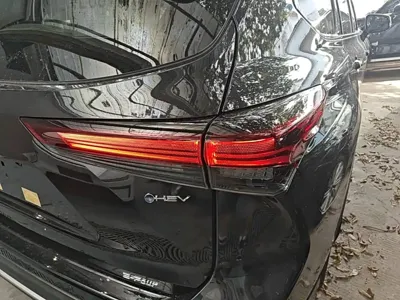 Toyota Crown Kluger 2026, 100 км, за 261800 CNY - фото 8