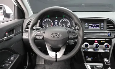 Hyundai Avante 2019, 37873 км, за 12700000 KRW - фото 13