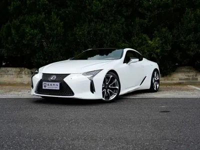 Lexus LC · 2018 год