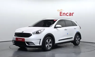 Kia Niro · 2017 год