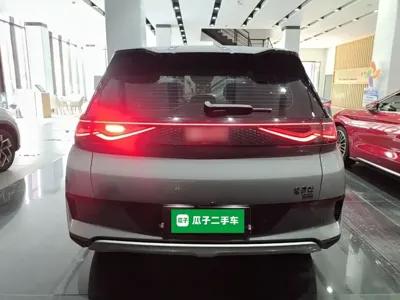 BYD 海狮05 EV 2025, 5000 км, за 108200 CNY - фото 6