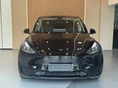 Tesla Model Y 2023, 60000 км, за 163800 CNY