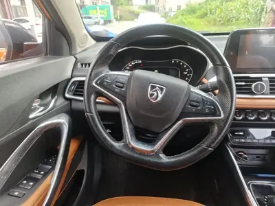 Baojun 510 2017, 86000 км, за 18700 CNY - фото 7