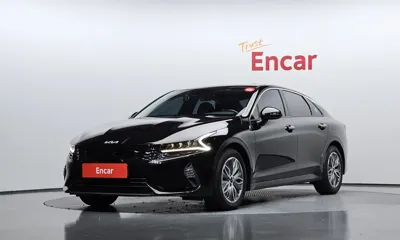 Kia K5 · 2023 год