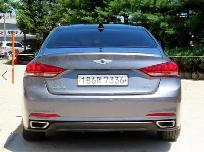 Hyundai Genesis 2016, 133940 км, за 9200000 KRW