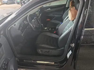 Volkswagen Passat 2021, 51600 км, за 83000 CNY - фото 9