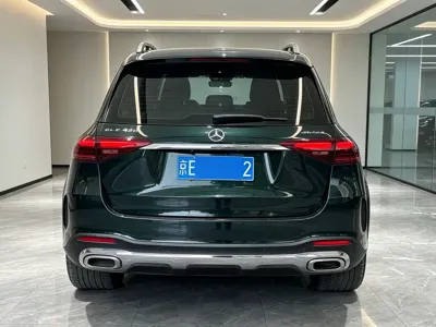 Mercedes-Benz 奔驰GLE(进口) 2023, 30000 км, за 588000 CNY