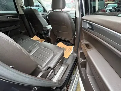 Volkswagen Teramont 2018, 130000 км, за 93900 CNY - фото 8