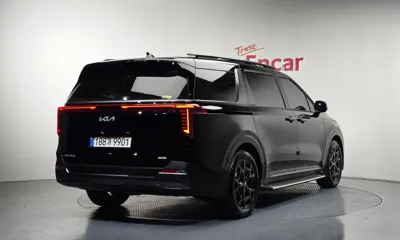 Kia Canival 2025, 4951 км, за 59990000 KRW