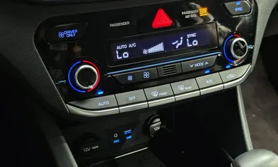 Hyundai Ioniq 2017, 90955 км, за 11800000 KRW - фото 18