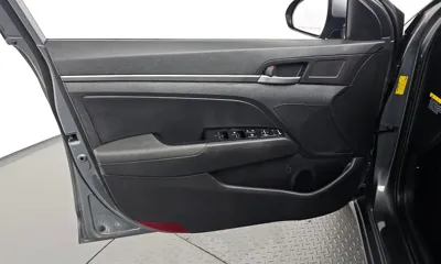 Hyundai Avante 2016, 150118 км, за 7300000 KRW - фото 24
