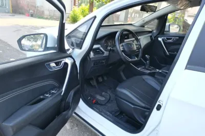 Geely Auto Vision X3 2019, 62000 км, за 35732.48 CNY - фото 18