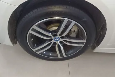 BMW 5 Series New Energy 2022, 36400 км, за 230344.11 CNY - фото 10