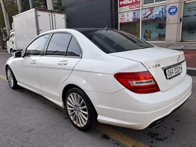 Mercedes-Benz C-Class 2014, 128108 км, за 6900000 KRW - фото 5