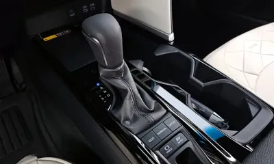 Toyota Camry 2025, 3912 км, за 49100000 KRW - фото 9