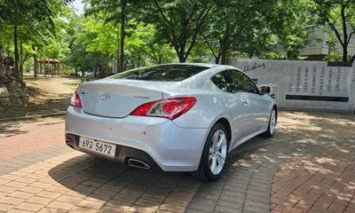 Hyundai Genesis 2010, 93873 км, за 3900000 KRW