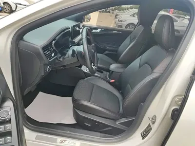 Ford Focus 2021, 54600 км, за 56100 CNY - фото 15