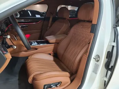 Bentley Flying Spur 2020, 85000 км, за 148000000 KRW - фото 9