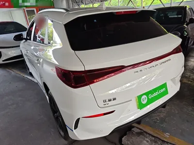 BYD e2 2021, 23600 км, за 65117.75 CNY